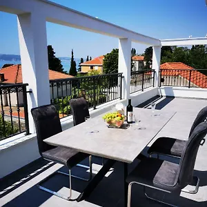 New 9 Minutes From Split Airport , Kaštela Kroatien