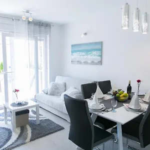 https://navi.hotels-in-trogir.com