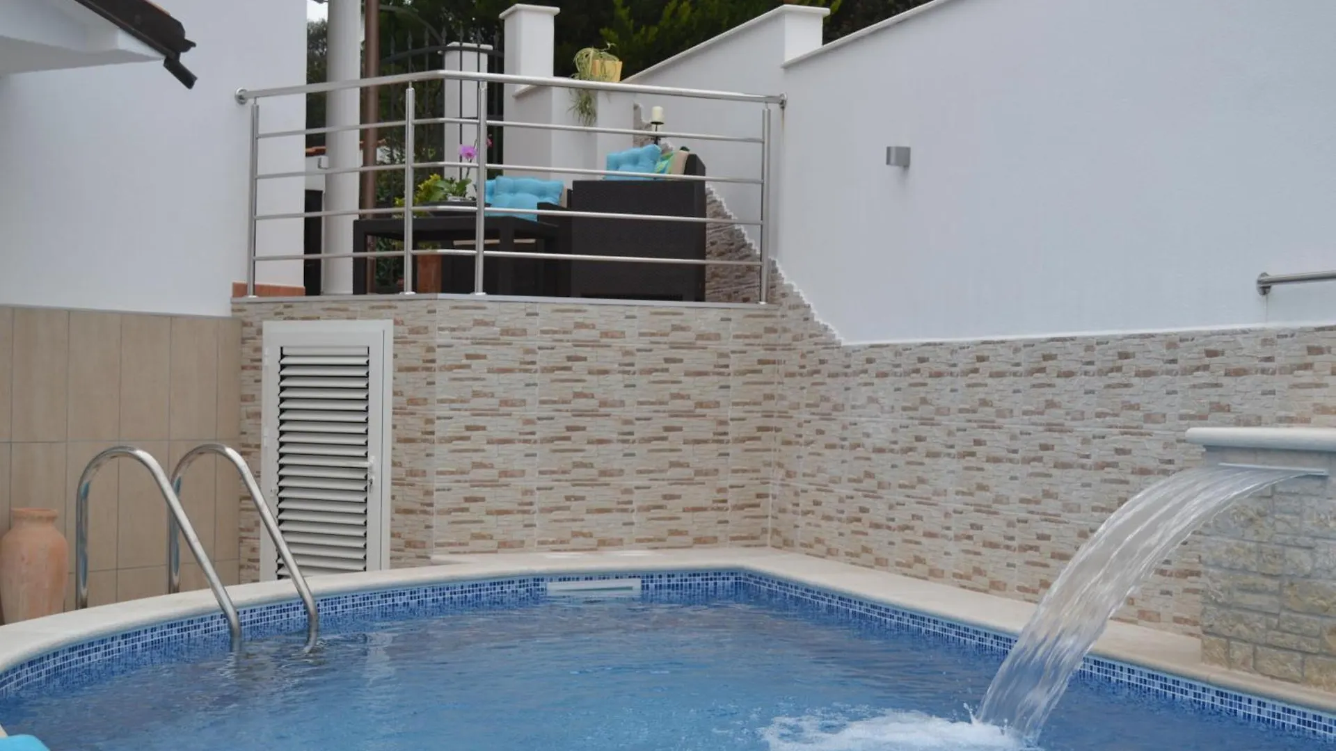 Apartments Villa Holiday Pula 0*,  Croatia