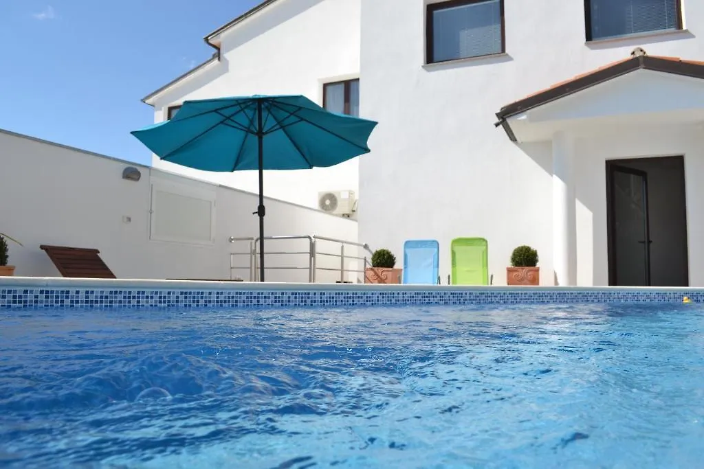 Apartments Villa Holiday Pula