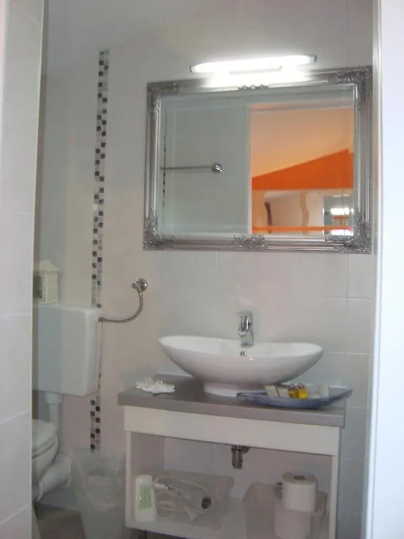 Apartments Villa Holiday Pula 0*,  Croatia